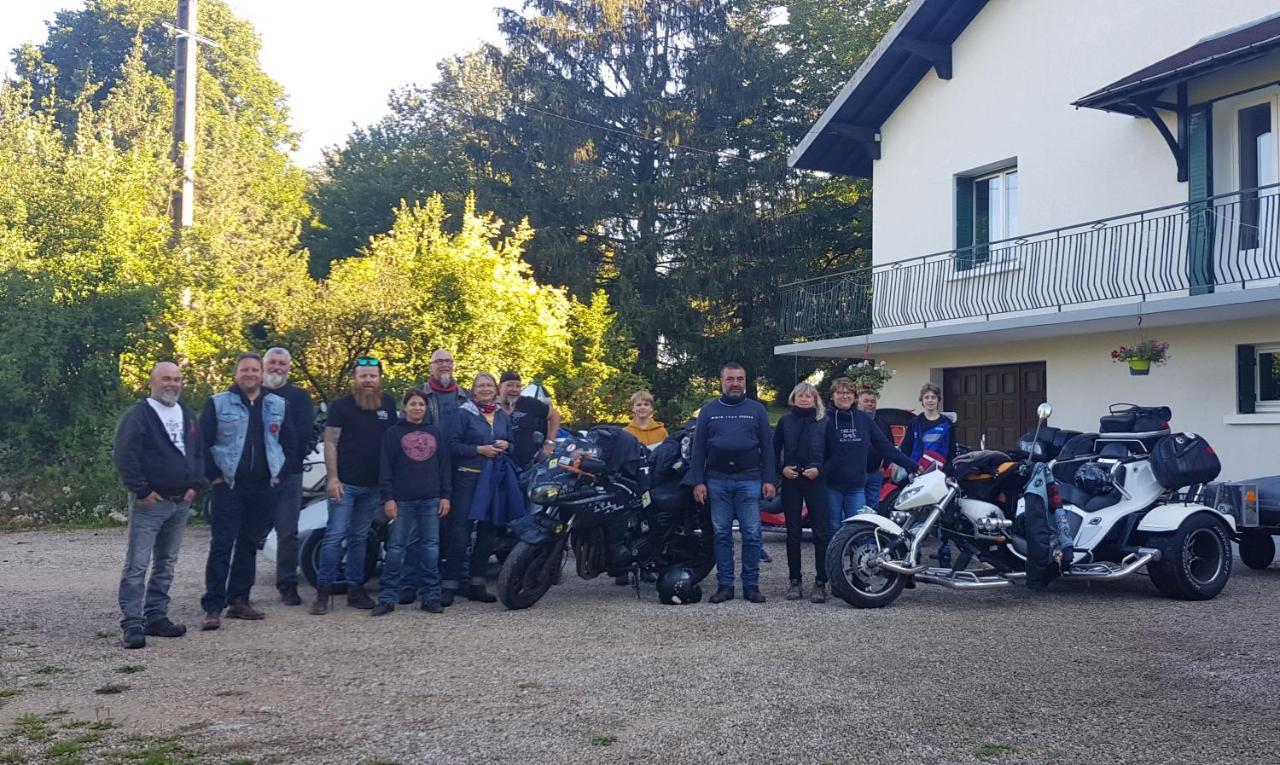 Gite Grande Capacite Au Calme Circuit Cascades Du Herisson Bonlieu Εξωτερικό φωτογραφία